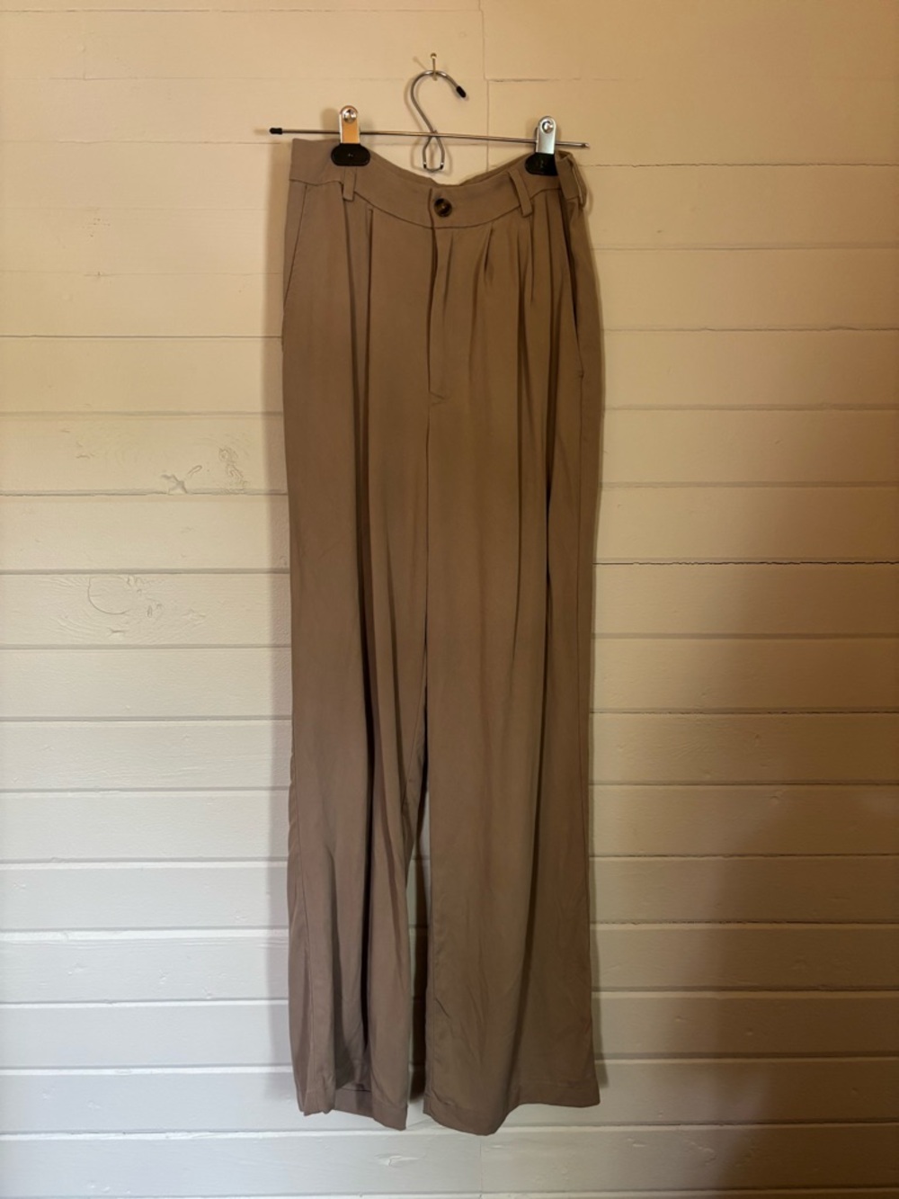 Reformation Mason Pant - Women’s Wide-Leg Chinos in Taupe